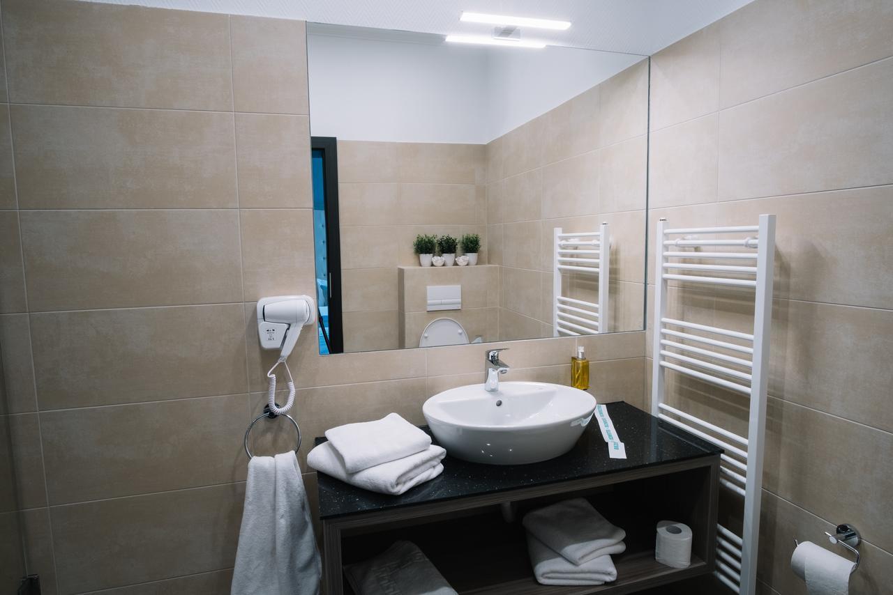 Norm Hill Hotel Cluj-Napoca Eksteriør billede
