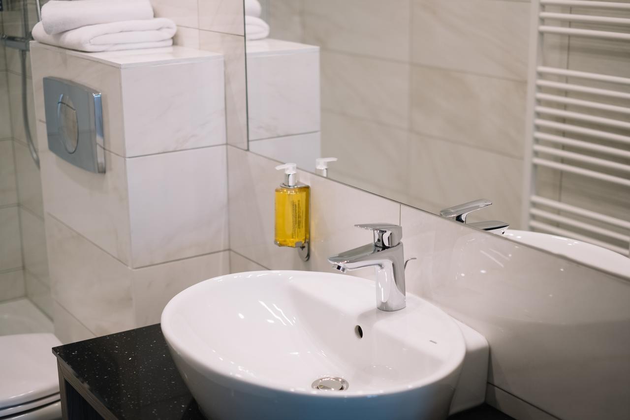 Norm Hill Hotel Cluj-Napoca Eksteriør billede