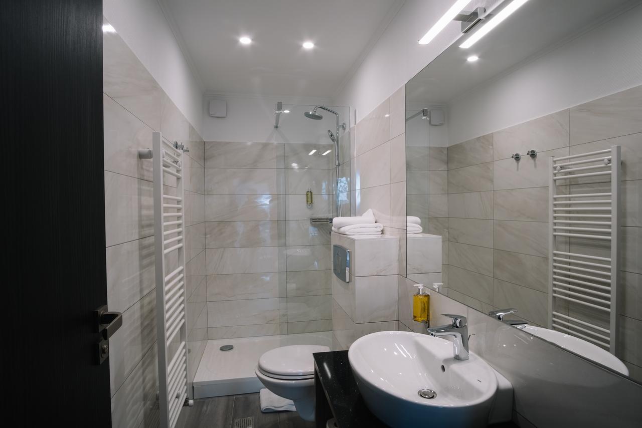 Norm Hill Hotel Cluj-Napoca Eksteriør billede