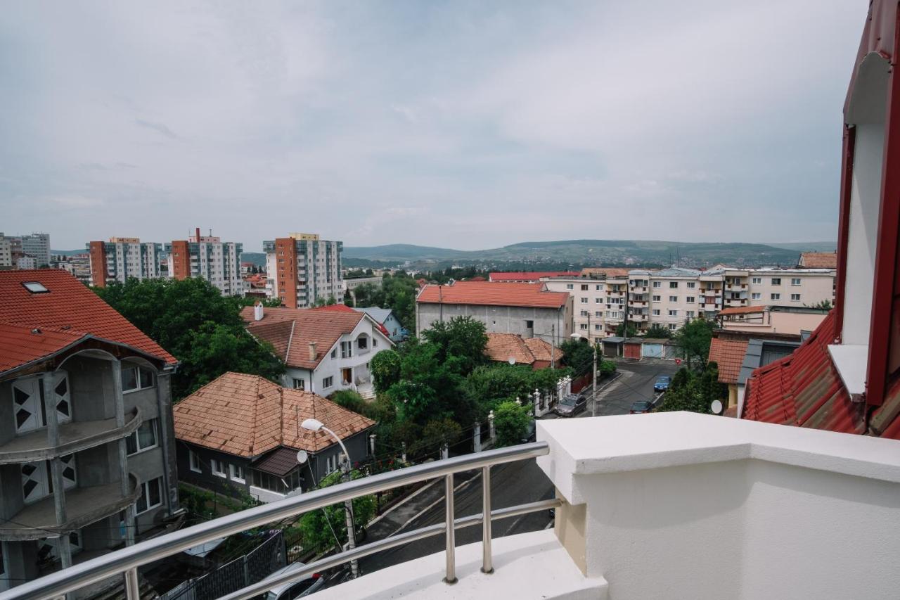 Norm Hill Hotel Cluj-Napoca Eksteriør billede