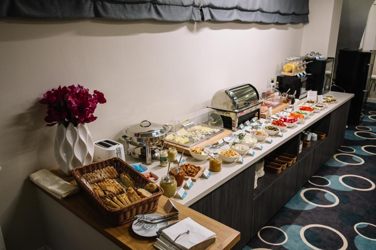 Norm Hill Hotel Cluj-Napoca Eksteriør billede